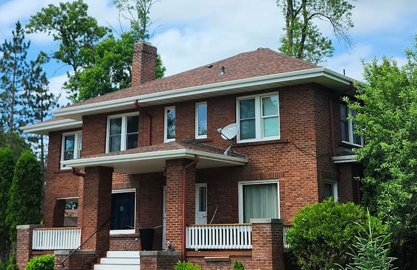 Beaver-Roofing-re-roofs-using-50-year-warranty-impact-04